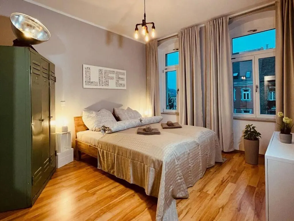 Industrial Style Dresden Apartment